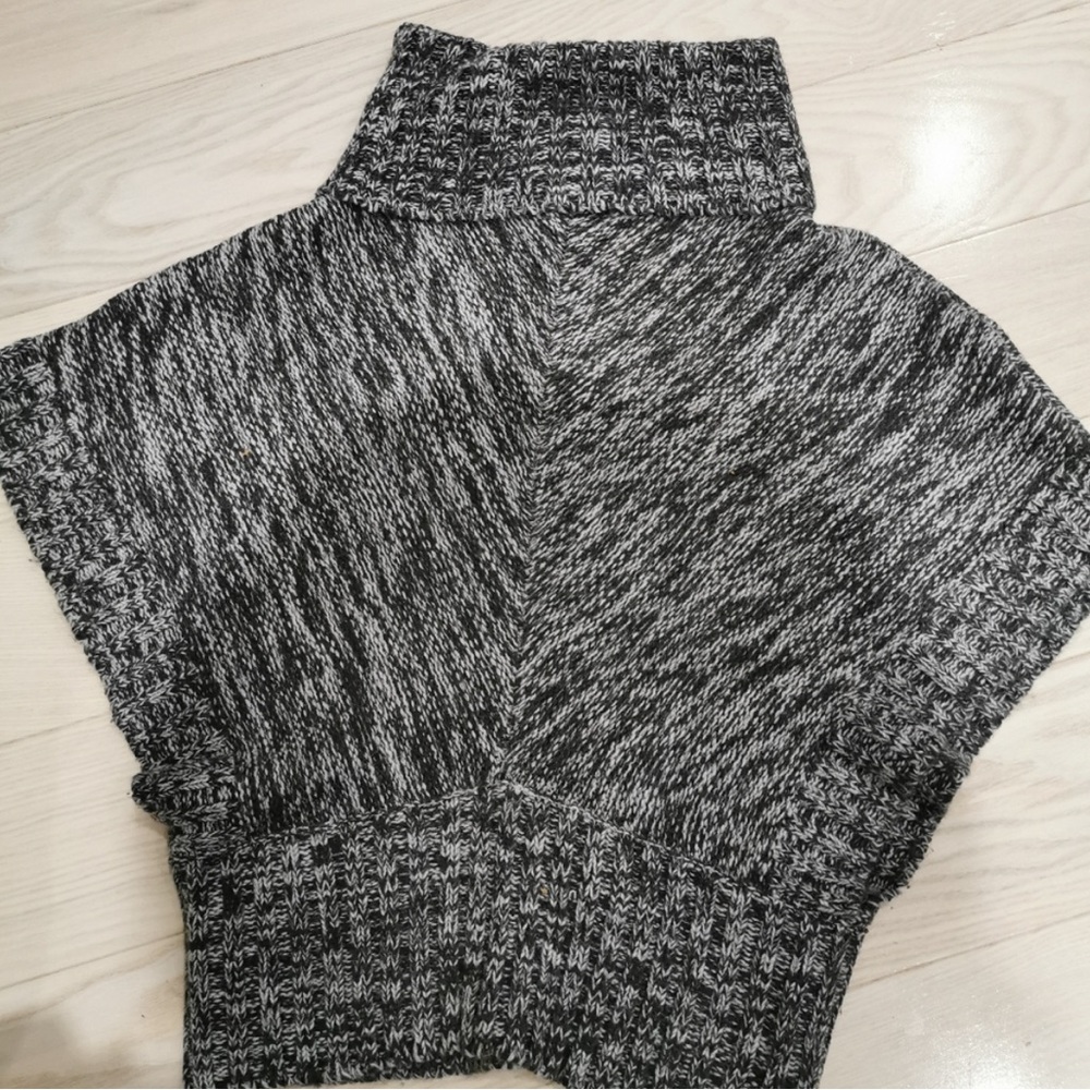 ❤️ Turtleneck drop shoulder sweater